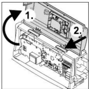 DAIKIN EHSXB04P30BA - Regelungsgehäuse öffnen und elektrische Anschlüsse herstellen - 3