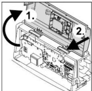 DAIKIN EHSXB04P30BA - Otwieranie obudowy regulatora i pod czenie elektryczne - 3