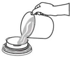 IKEA SÖDERBODA 106.027.22 - Filling the salt container - 4