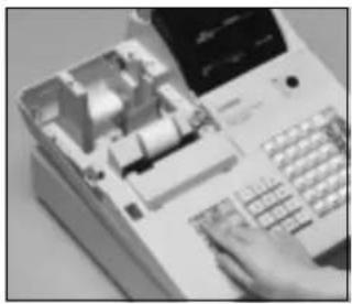 CASIO CE-310 - Remplacement du papier pour journal - 10