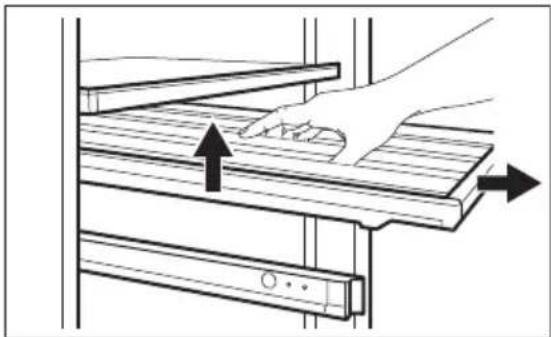 ELECTROLUX EWUD140B8B - Removing shelves - 1