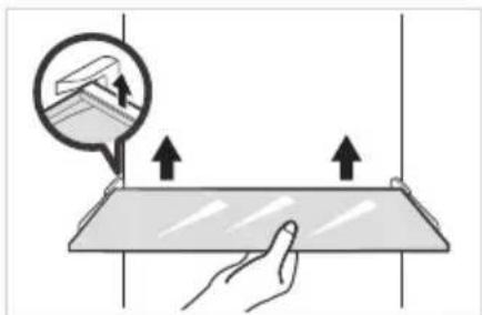 MIDEA MDRE372FGC01 - Cleaning of the glass shelf - 1