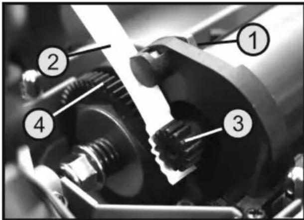 Reely New1 - To adjust the backlash, proceed as follows: - 1