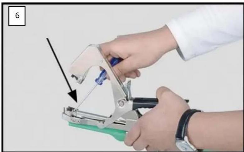 Fuxtec FX-BZ30 - Procedure voor vastgelopen klemmen - 1