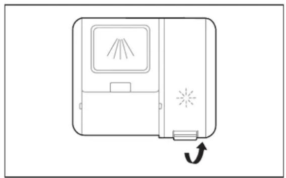 MIDEA MDWEB1004MB - Kedy doplnit nádrž na oplachovací prostriedok - 2