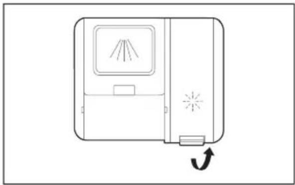 MIDEA MDWPB1303LS - Füllen Sie Klarspülerbehälters - 1