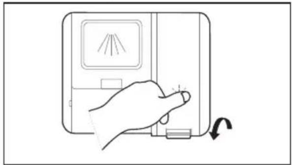 MIDEA MDWPB1303LS - Filling The Rinse Aid Reservoir - 2