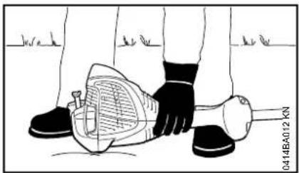 STIHL FS 70 RC-E - Funzione del pulsante Stop e dell'accensione - 4