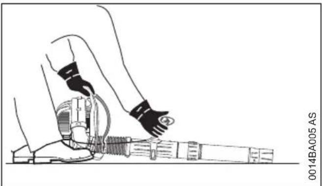 STIHL BR 450 C-EF - Démarrage électrique du moteur (BR 450 C) - 1