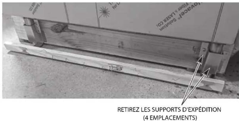 Hobart PW10n-ADVSW - Retirer la machine de la palette - 1