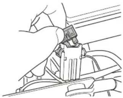 HUSQVARNA R 418Ts AWD - Pour remplacer un fusible - 1