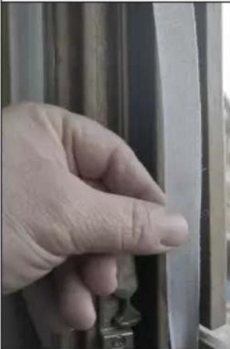 Klarstein Grandbreeze Pro 14K - Fixing the seal for side-opening windows and roof windows - 1