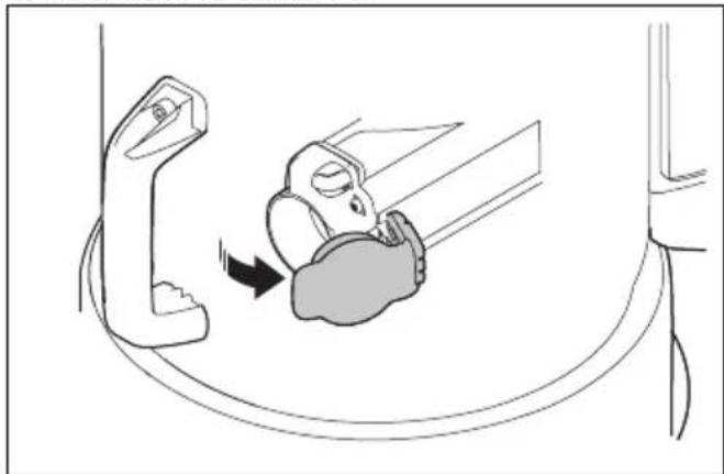 HUSQVARNA DE 110iH - To attach the dust extraction hose - 2