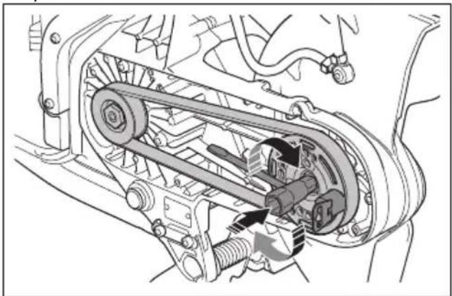 HUSQVARNA K 1 PACE - De aandrijfriem aanbrengen - 2