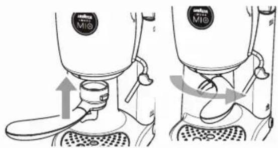 SAECO Lavazza A Modo Mio Piccina RI9585 - KAHVIKAPSELIEN LAATIKON PUHDISTUS - 7