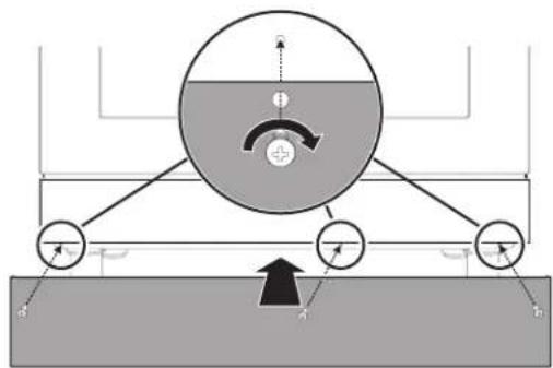 FRIGIDAIRE PCFI3670SS - Installing the front/side skirting - 2