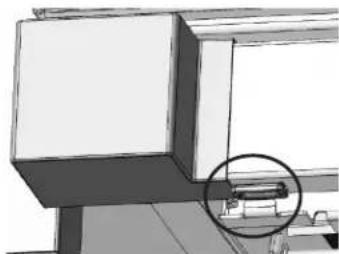 FRIGIDAIRE FPFU19F8WSS - Instalación de la moldura lateral Electrolux TRMKTSS1LV84 - 4