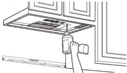 FRIGIDAIRE UMV1422WH - B2. ENLÈVEMENT DE L'PLAQUE DU VENTILATEUR - 4
