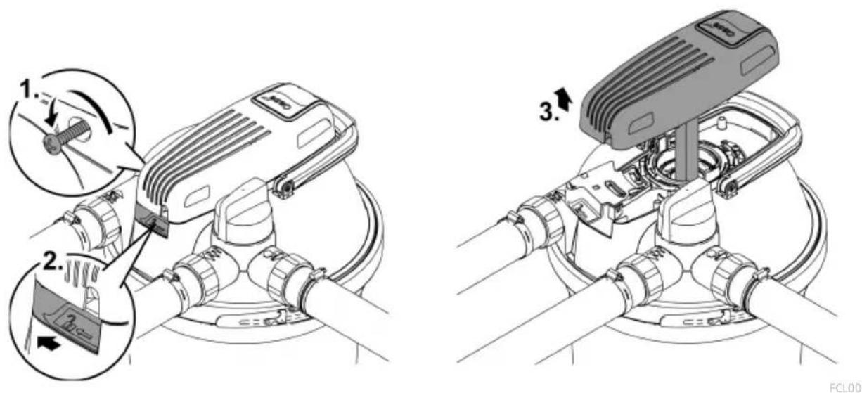 OASE FiltoClear 19000 - Removing the UVC unit head - 1