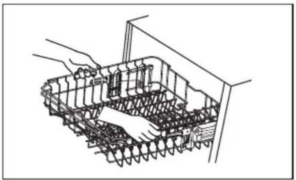 MIDEA SU 7.35X14BS - Adjusting the upper basket - 1