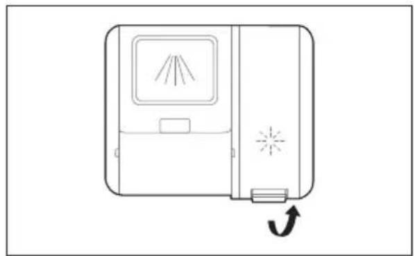 MIDEA SU 7.35X14BS - Remplissage du réservoir du produit de rinçage - 1