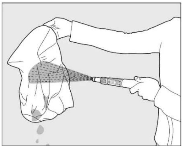 MAYTRONICS Dolphin W20 - Removing and cleaning the filter bag - 6