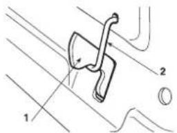 Honda HF 2417 K5 - VERWIJDERING VAN DE BEVESTIGINGSHAAK VAN DE OPVANGZAK - 1