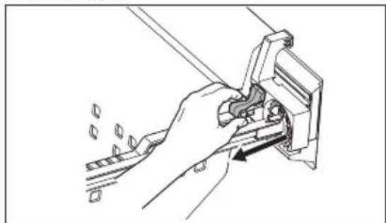 Crosley CFEH2868AS - Removing/Installing freezer baskets - 4
