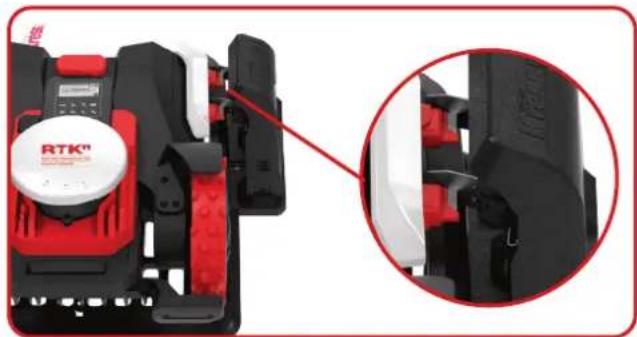 KRESS Mission RTKn KR230E - Mission™ RTKn kan lades manuelt. - 1