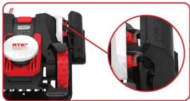 KRESS Mission RTKn KR230E - Mission™ RTK can be charged manually. - 1