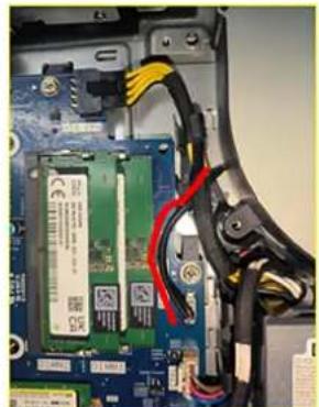 DELL Pro 24 QC24250 - Acheminement correct du câble du ventilateur (ventilateur du processeur) - 2