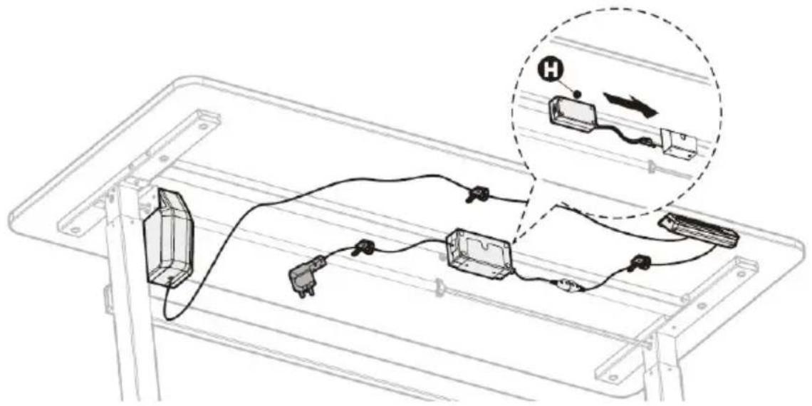 Fromm & Starck STAR_DESK_22 - SCHRITT 6: Anschluss des Netzteils - 1