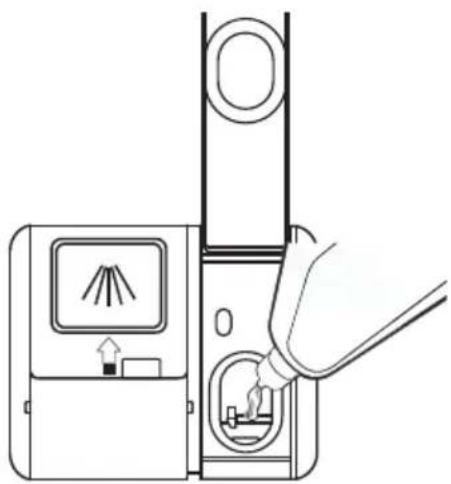 Pando PLT-7461 - Filling the rinse aid compartment - 3