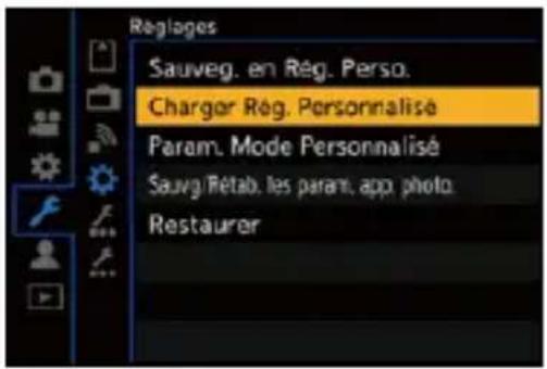 Réglages Sauveg. en Rég. Perso. Chargor Rég. Personnalisé Param. Mode Personnalisé Sauvg/Rétab. les param. app. photo. Restaurer