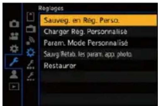 Régloges Sauveg. en Rég. Perso. Chargor Rég. Personnalisé Param. Mode Personnalisé Sauvg/Rétab. les param. app. photo. Restaurer