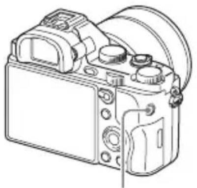 SONY Alpha ILCE-7K - Appuyez sur le bouton MOVIE pour lancer l'enregistrement. - 1
