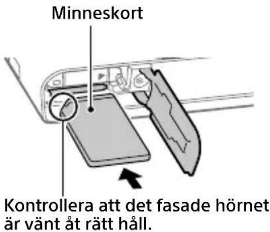 SONY CyberShot DSC-RX100M7 - Isättning av batteripaketet (medföljer)/minneskortet (säljs separat) i kameran - 2