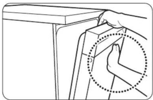 SAMSUNG DW90F89T0U12 - Montaje del panel Bespoke (solo modelos aplicables) - 3