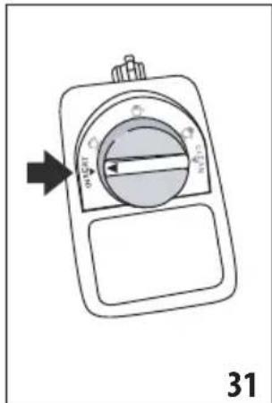 DELONGHI Dinamica Plus ECAM382.70.B - Pulizia della caraffa latte - 2