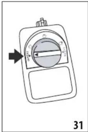 DELONGHI Dinamica Plus ECAM382.70.B - Nettoyage de la carafe à lait - 2