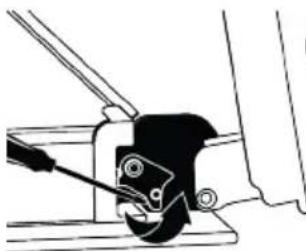 BEKO FBS63121WD - Removing the oven door - 5