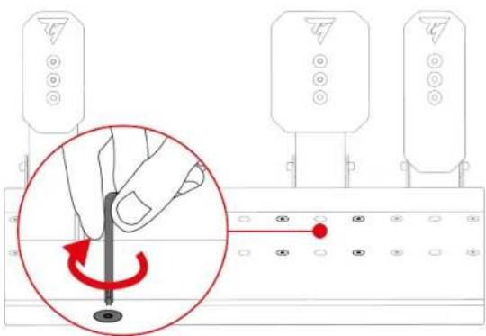 THRUSTMASTER Raceline Pedals III - Predvolená poloha: - 4