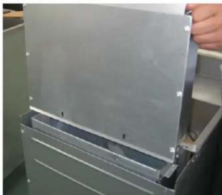 WOLF WF300 - FLUE INSTALLATION: BEFORE USING FRYER INSTALL AND ASSEMBLE THE 10-5/8” FLUE TO THE FRYER.. - 4