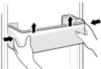 TEKA RBF 78385 FI - nettoyage du plateau de porte - 1