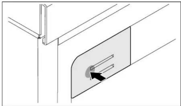 LIEBHERR UW3710 - Remplacement du filtre à charbon actif FreshAir - 4