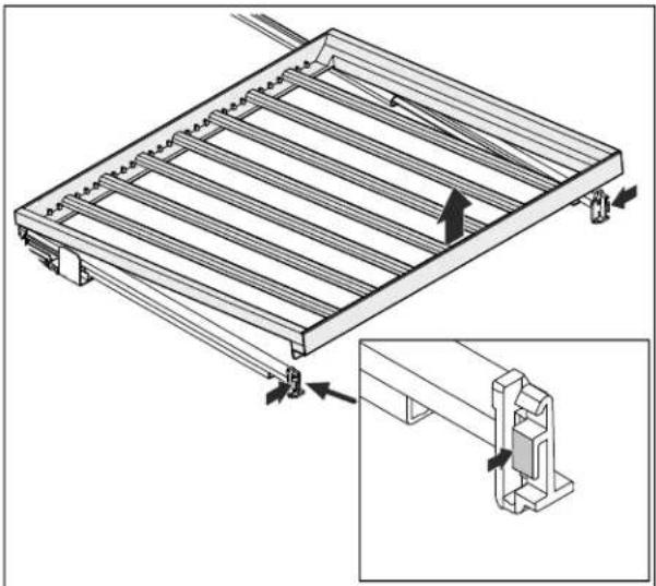 LIEBHERR UW3710 - Retrait de la grille en bois - 1