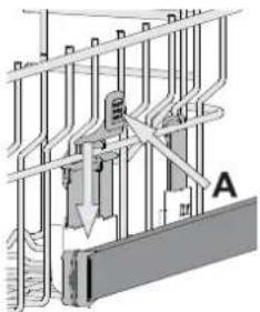 HOTPOINT HA4ID11CS80 - ADJUSTING THE HEIGHT OF THE UPPER RACK - 1