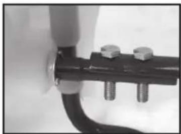 Chapin 63950 - INSTALLING THE PUMP HANDLE - 6