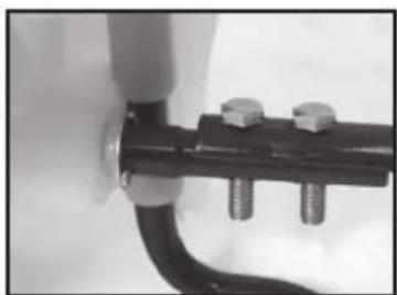 Chapin 64800 - INSTALLING THE PUMP HANDLE - 6