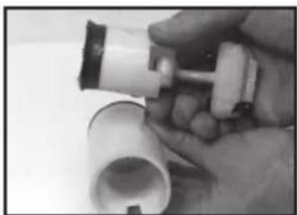 Chapin 60100 - CÓMO DESARMAR Y REPARAR LA BOMBA DE PISTÓN - 3